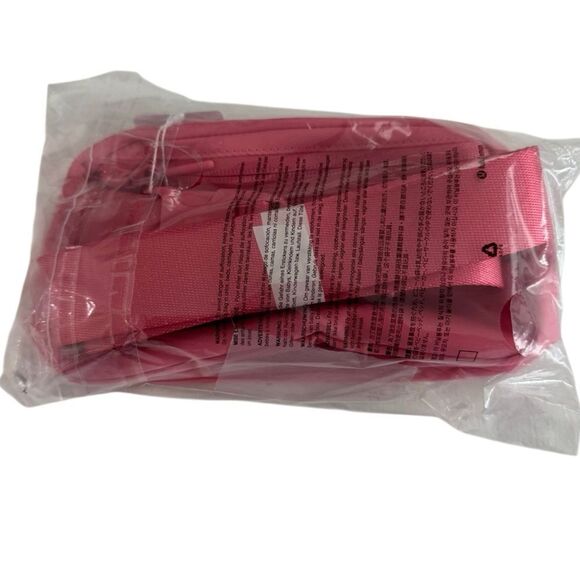 Everywhere Belt Bag 1L Sakura Pink - Picture 16 of 16